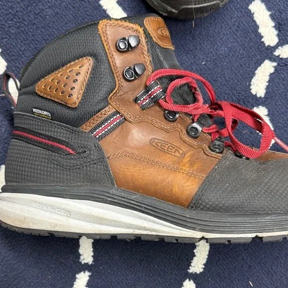 Keen Men's Brown and Black Boots with Red Accents - Picture 4 of 6
